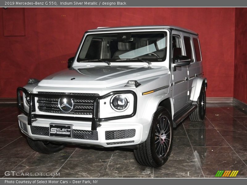 Iridium Silver Metallic / designo Black 2019 Mercedes-Benz G 550