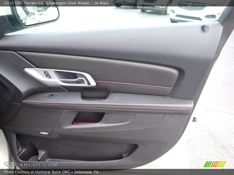 Champagne Silver Metallic / Jet Black 2013 GMC Terrain SLE