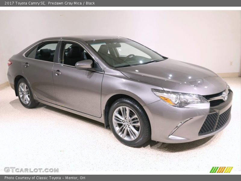 Predawn Gray Mica / Black 2017 Toyota Camry SE