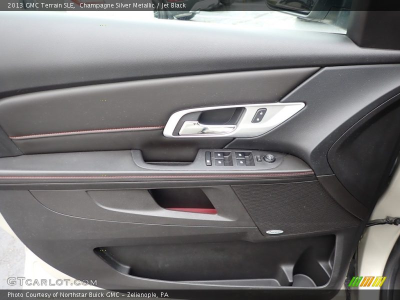 Champagne Silver Metallic / Jet Black 2013 GMC Terrain SLE