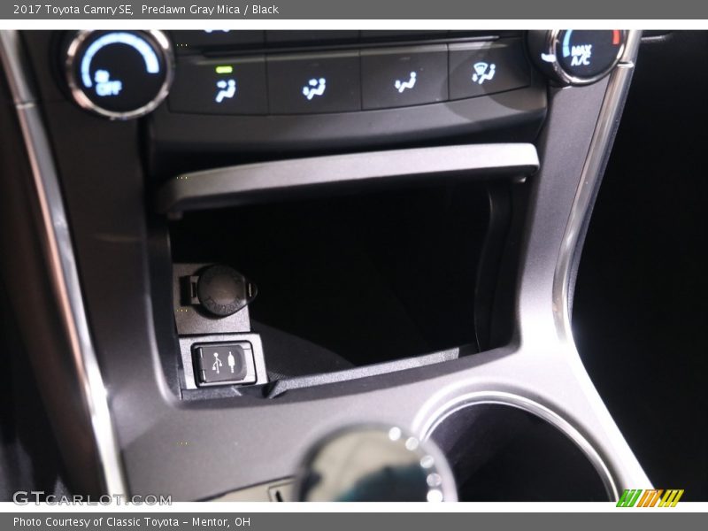 Predawn Gray Mica / Black 2017 Toyota Camry SE