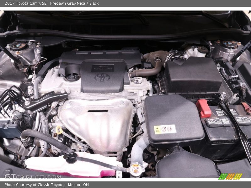 Predawn Gray Mica / Black 2017 Toyota Camry SE