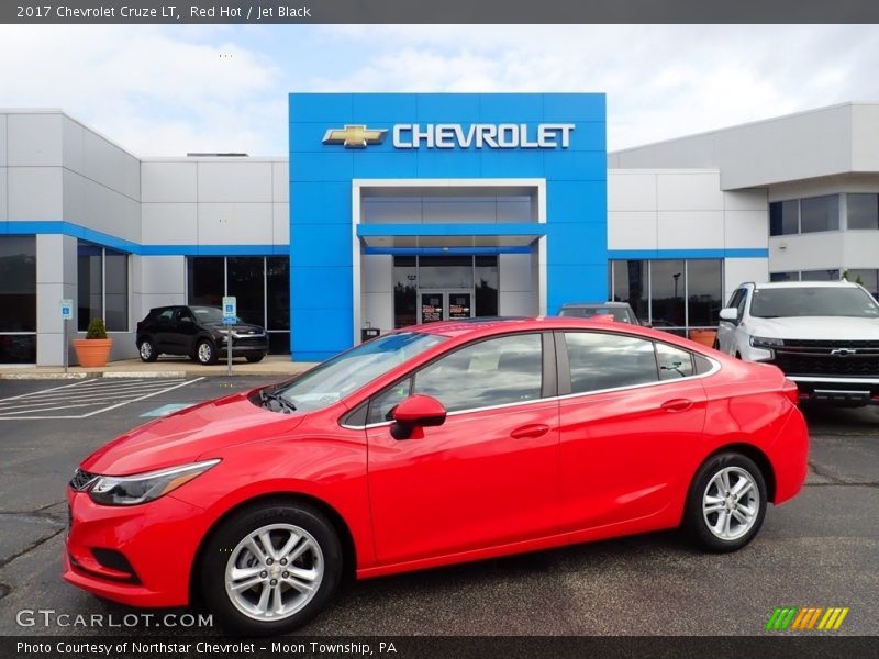 Red Hot / Jet Black 2017 Chevrolet Cruze LT