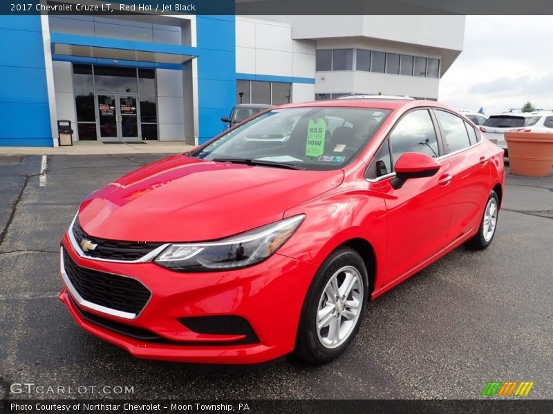 Red Hot / Jet Black 2017 Chevrolet Cruze LT