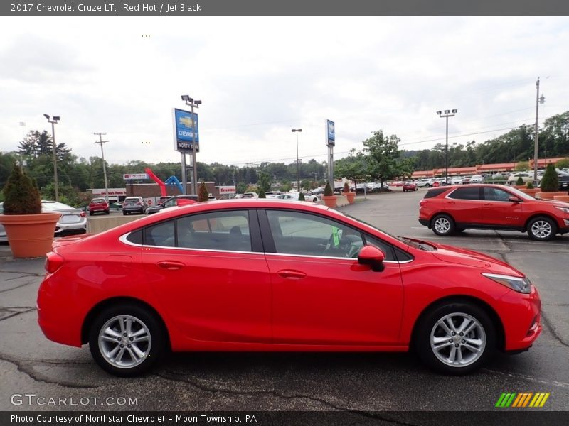 Red Hot / Jet Black 2017 Chevrolet Cruze LT