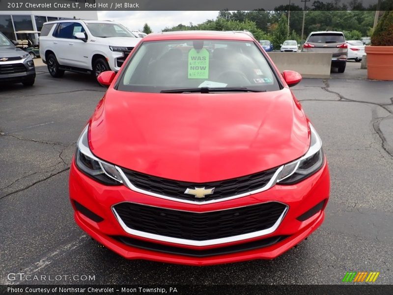 Red Hot / Jet Black 2017 Chevrolet Cruze LT