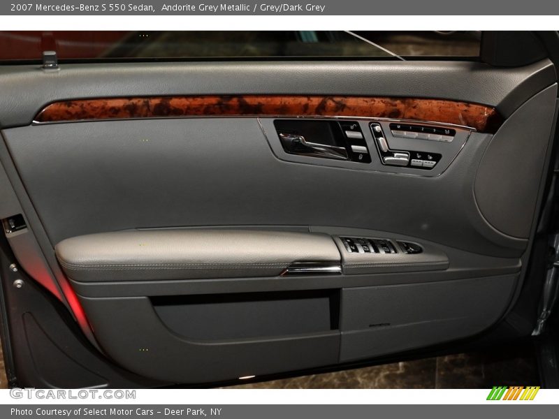 Andorite Grey Metallic / Grey/Dark Grey 2007 Mercedes-Benz S 550 Sedan