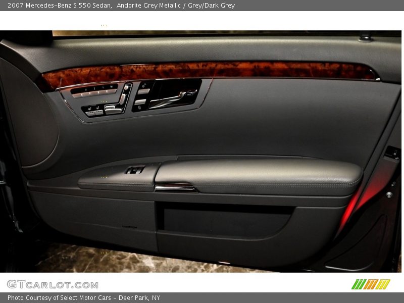 Andorite Grey Metallic / Grey/Dark Grey 2007 Mercedes-Benz S 550 Sedan