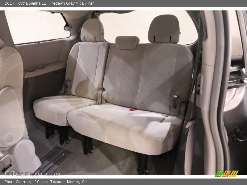 Predawn Gray Mica / Ash 2017 Toyota Sienna LE