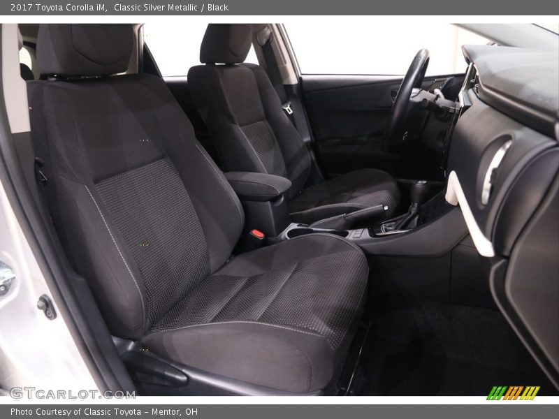 Classic Silver Metallic / Black 2017 Toyota Corolla iM