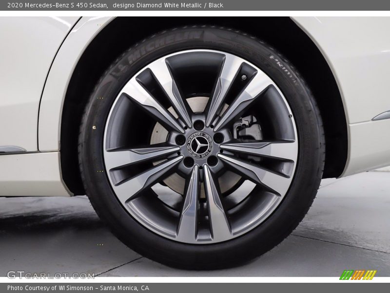 designo Diamond White Metallic / Black 2020 Mercedes-Benz S 450 Sedan