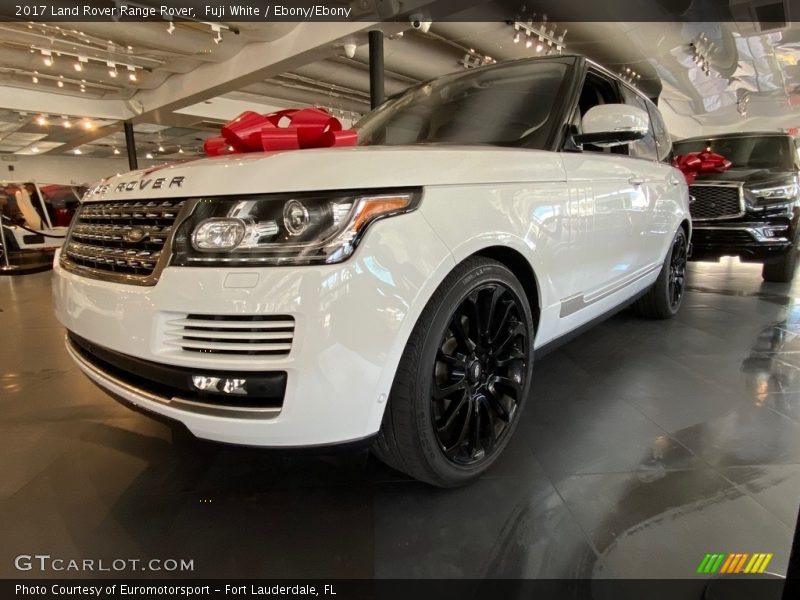 Fuji White / Ebony/Ebony 2017 Land Rover Range Rover