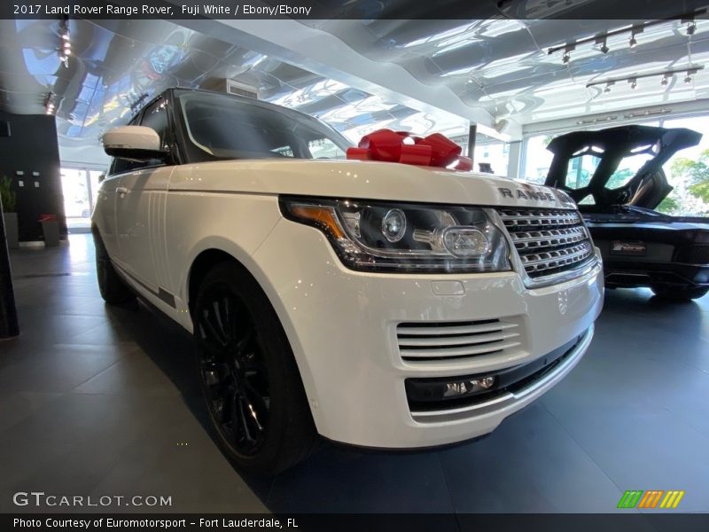 Fuji White / Ebony/Ebony 2017 Land Rover Range Rover
