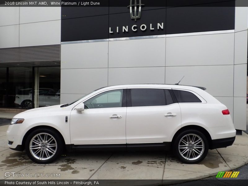 White Platinum / Light Dune 2018 Lincoln MKT AWD