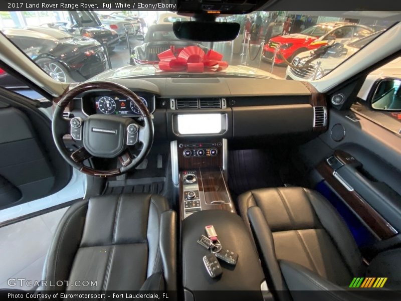Fuji White / Ebony/Ebony 2017 Land Rover Range Rover