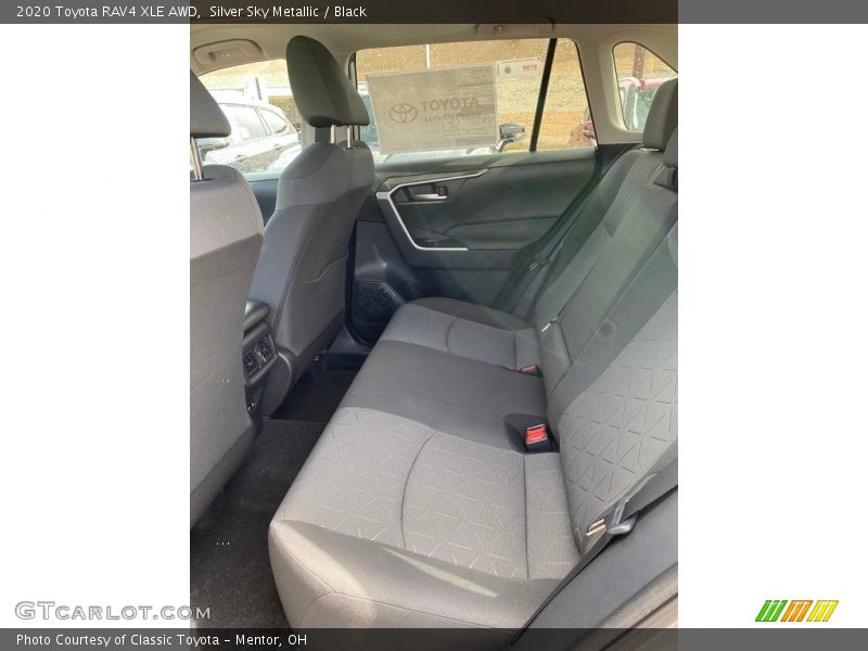 Silver Sky Metallic / Black 2020 Toyota RAV4 XLE AWD