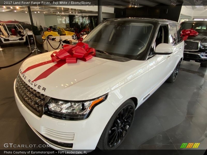 Fuji White / Ebony/Ebony 2017 Land Rover Range Rover