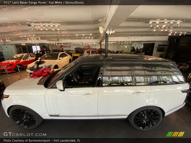 Fuji White / Ebony/Ebony 2017 Land Rover Range Rover