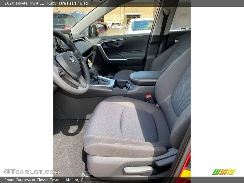 Ruby Flare Pearl / Black 2020 Toyota RAV4 LE