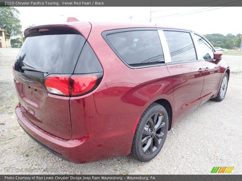 Velvet Red Pearl / Black 2020 Chrysler Pacifica Touring