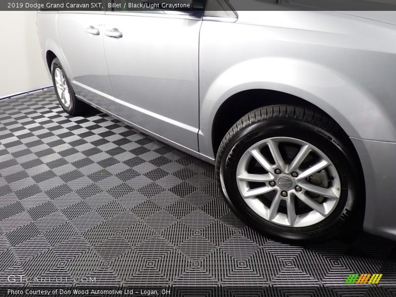 Billet / Black/Light Graystone 2019 Dodge Grand Caravan SXT