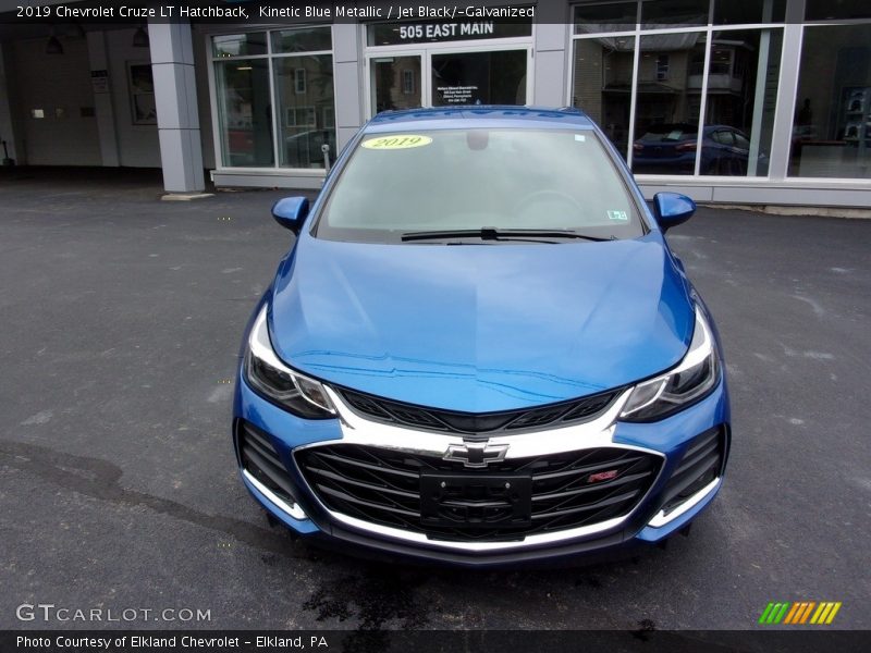 Kinetic Blue Metallic / Jet Black/­Galvanized 2019 Chevrolet Cruze LT Hatchback