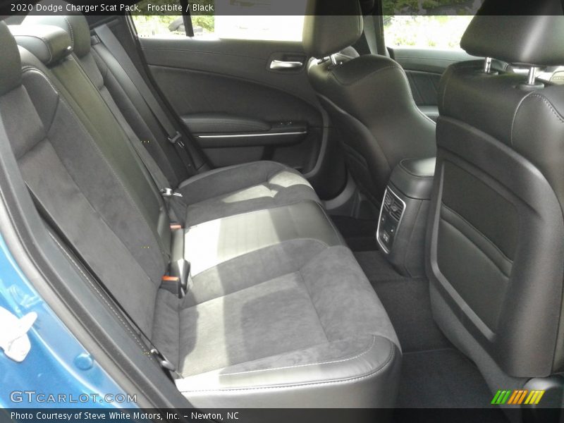 Frostbite / Black 2020 Dodge Charger Scat Pack