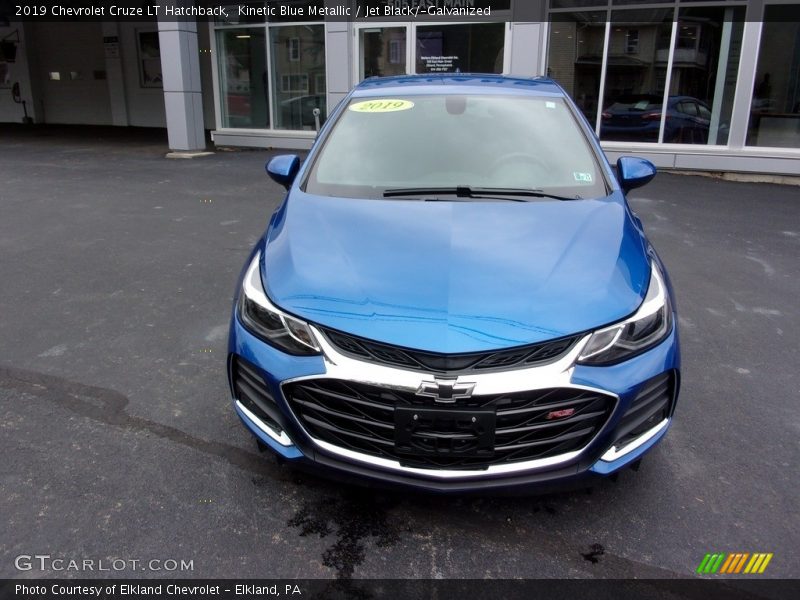 Kinetic Blue Metallic / Jet Black/­Galvanized 2019 Chevrolet Cruze LT Hatchback