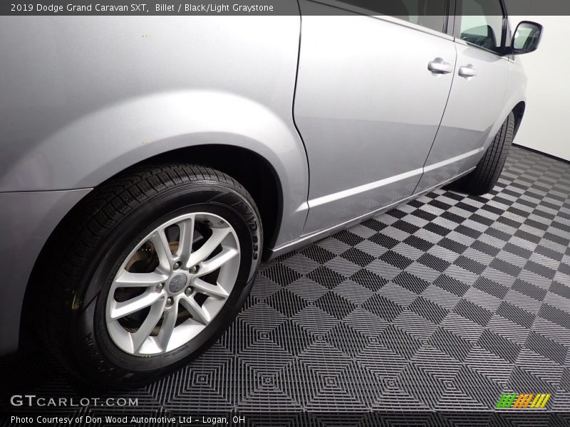 Billet / Black/Light Graystone 2019 Dodge Grand Caravan SXT