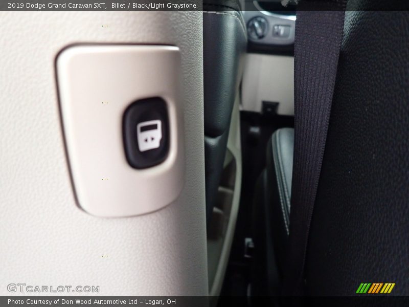 Billet / Black/Light Graystone 2019 Dodge Grand Caravan SXT