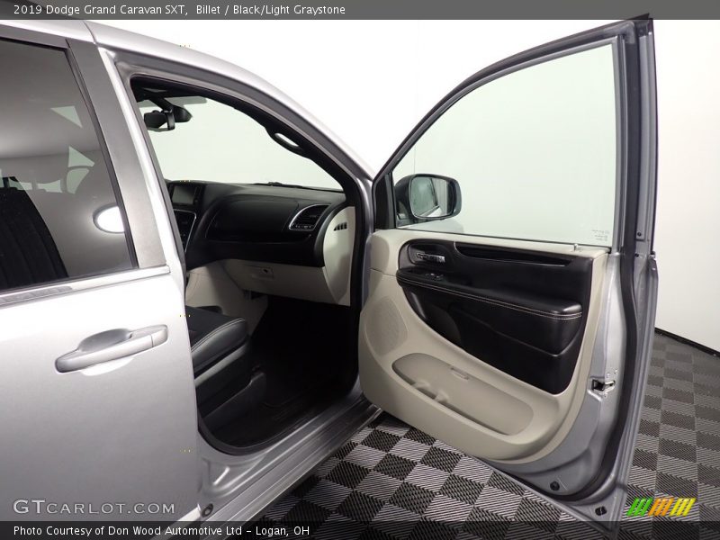 Billet / Black/Light Graystone 2019 Dodge Grand Caravan SXT