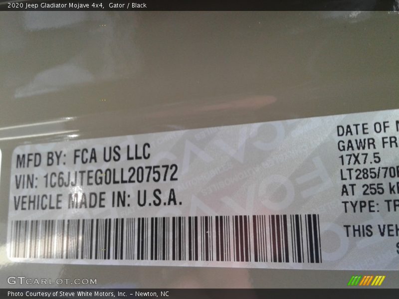 Gator / Black 2020 Jeep Gladiator Mojave 4x4