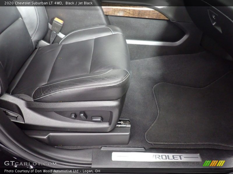 Black / Jet Black 2020 Chevrolet Suburban LT 4WD