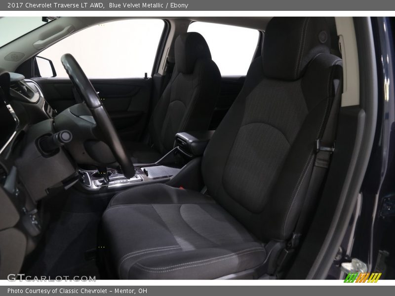 Blue Velvet Metallic / Ebony 2017 Chevrolet Traverse LT AWD
