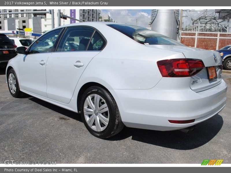 White Silver / Black/Palladium Gray 2017 Volkswagen Jetta S