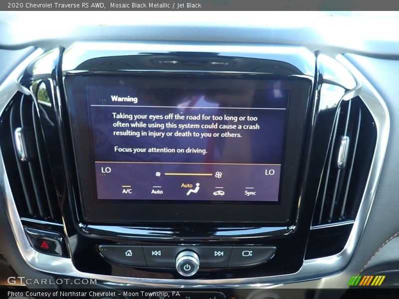 Mosaic Black Metallic / Jet Black 2020 Chevrolet Traverse RS AWD
