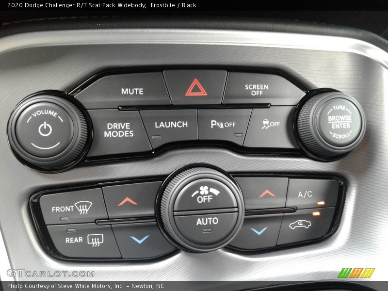 Controls of 2020 Challenger R/T Scat Pack Widebody