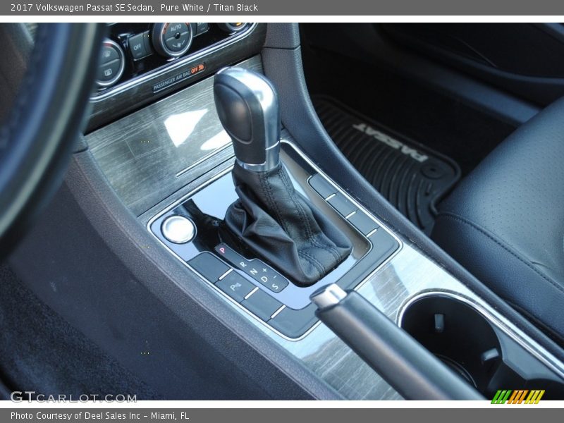  2017 Passat SE Sedan 6 Speed Automatic Shifter