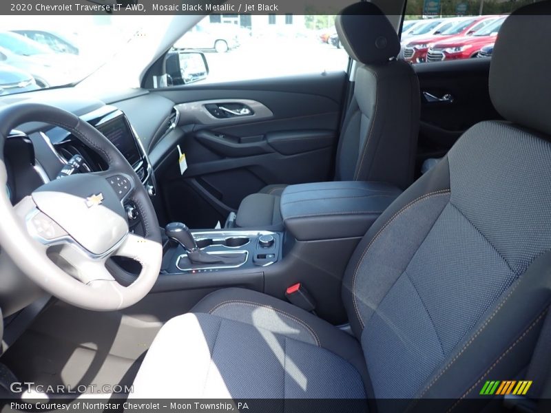 Mosaic Black Metallic / Jet Black 2020 Chevrolet Traverse LT AWD