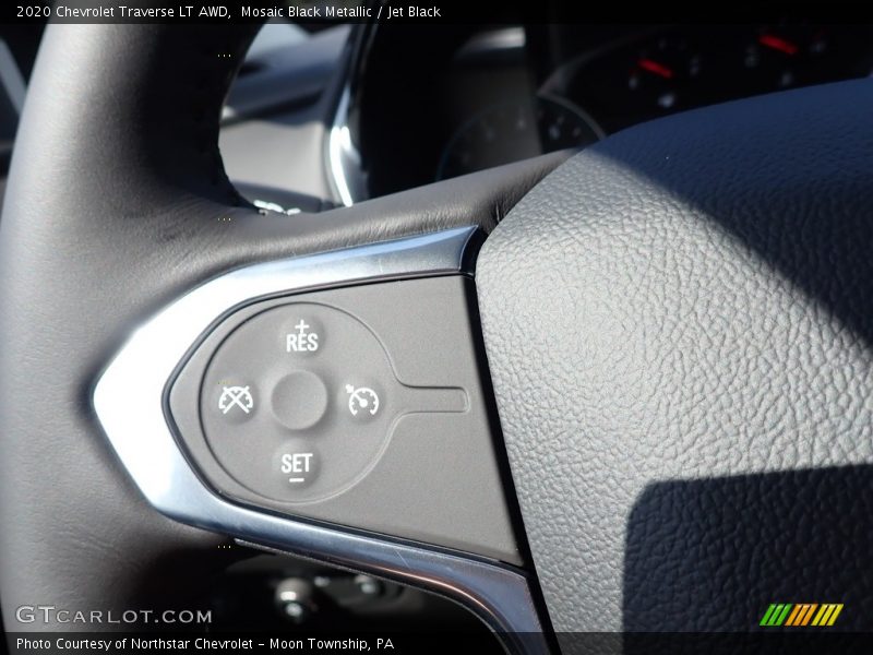 Mosaic Black Metallic / Jet Black 2020 Chevrolet Traverse LT AWD