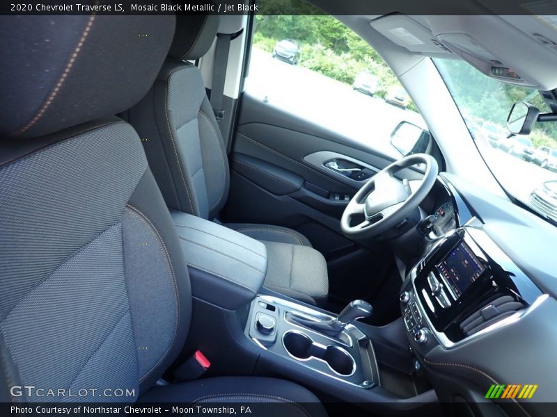 Mosaic Black Metallic / Jet Black 2020 Chevrolet Traverse LS