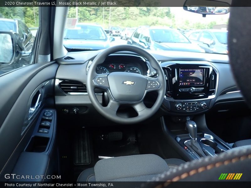 Mosaic Black Metallic / Jet Black 2020 Chevrolet Traverse LS
