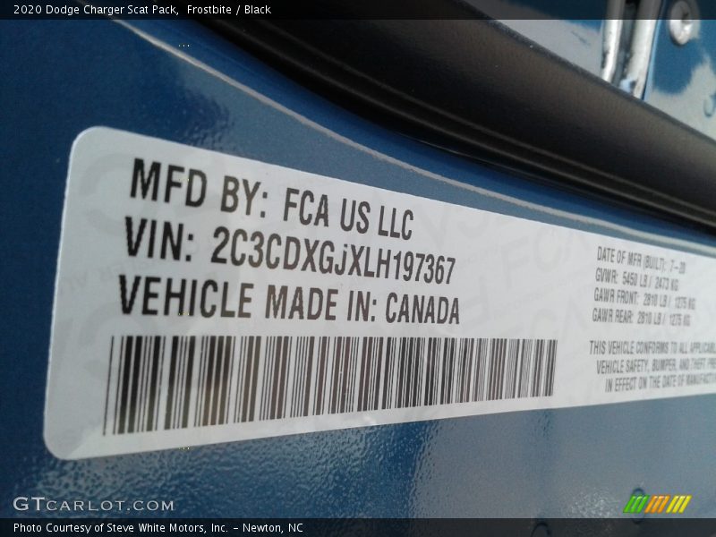 Frostbite / Black 2020 Dodge Charger Scat Pack
