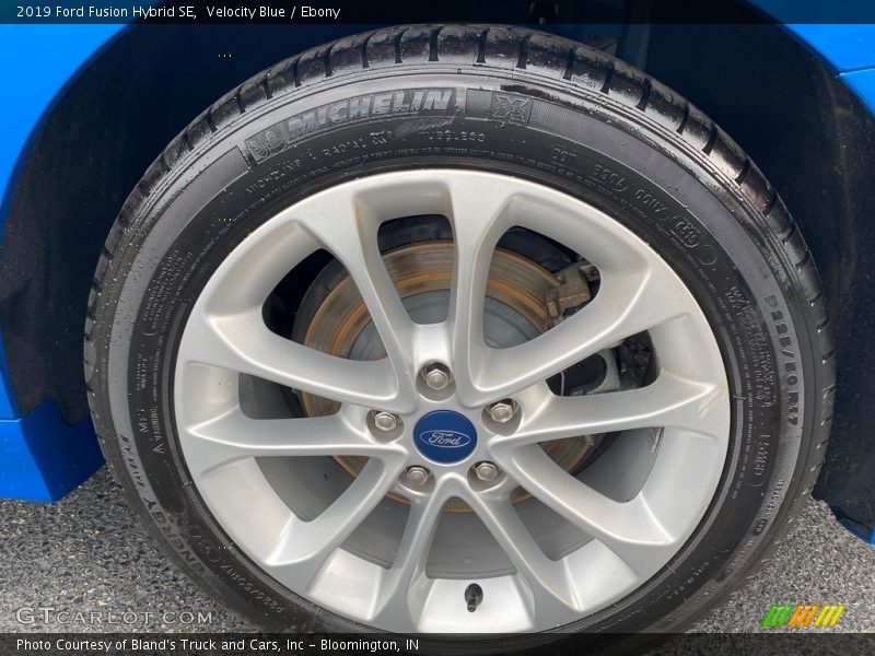 Velocity Blue / Ebony 2019 Ford Fusion Hybrid SE