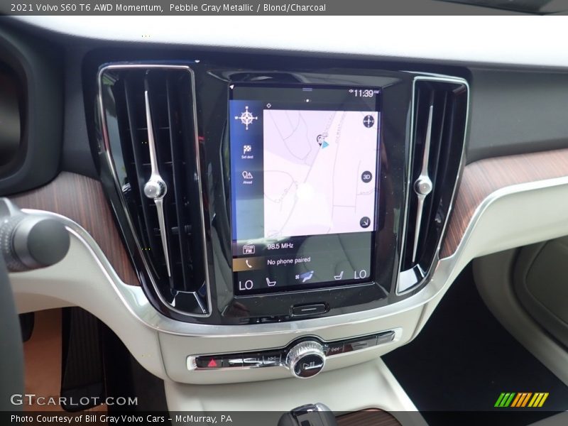 Controls of 2021 S60 T6 AWD Momentum