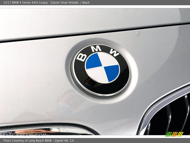  2017 4 Series 440i Coupe Logo