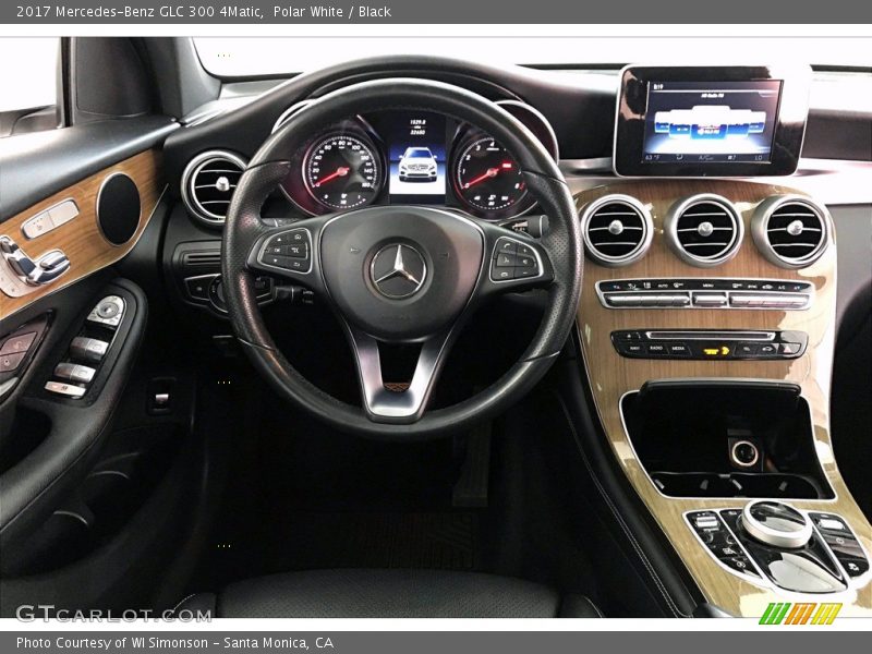 Polar White / Black 2017 Mercedes-Benz GLC 300 4Matic