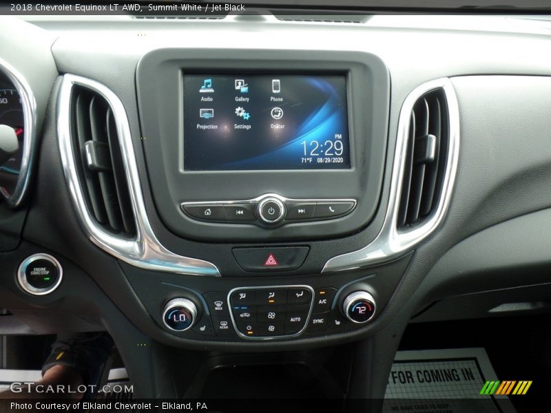 Summit White / Jet Black 2018 Chevrolet Equinox LT AWD