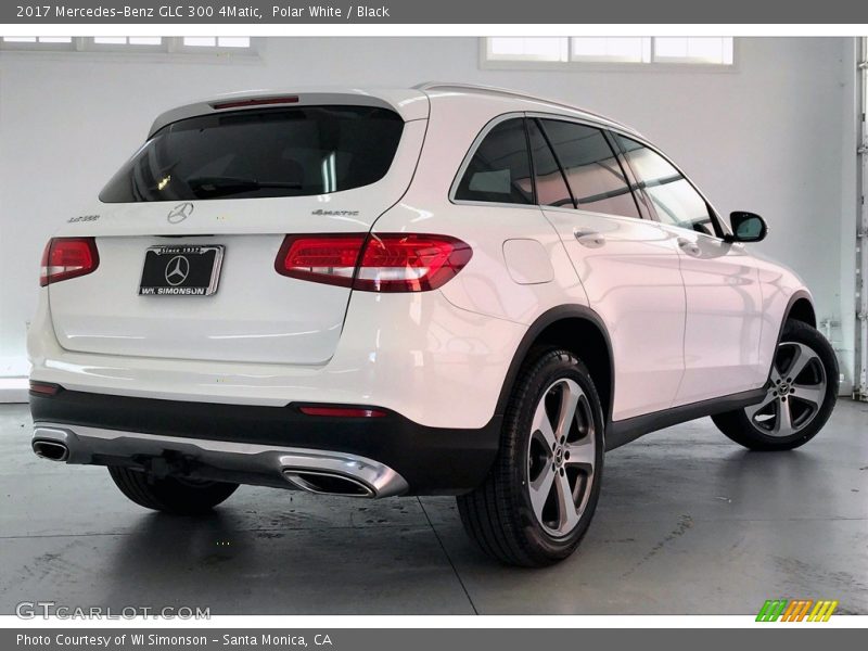 Polar White / Black 2017 Mercedes-Benz GLC 300 4Matic