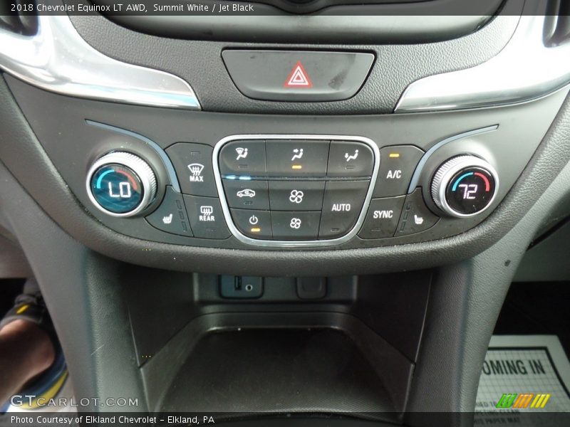 Summit White / Jet Black 2018 Chevrolet Equinox LT AWD